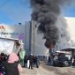 В Башкирии пожарные потушили горящий павильон около торгового центра
