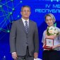 Радий Хабиров вручил государственные награды лучшим работникам СМИ республики