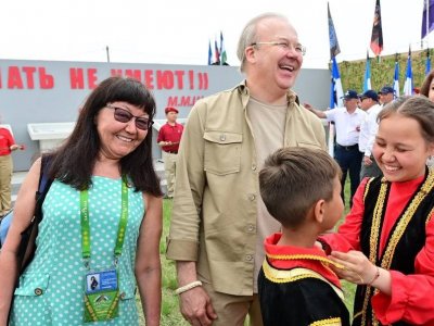 Андрей Назаров уверен, что успех Башкирии, России начинается с семьи, детей