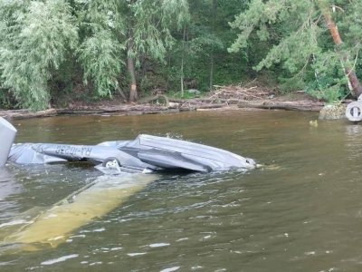 В Башкирии гидросамолет рухнул в воду