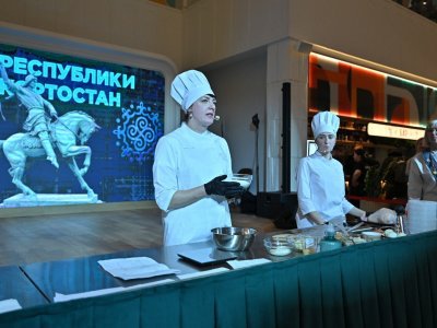 Огромный учпучмак приготовили башкирские повара на  выставке «Россия» в Москве