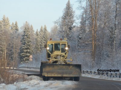 МЧС по Башкирии предупреждает о снежных заносах и гололедице на дорогах