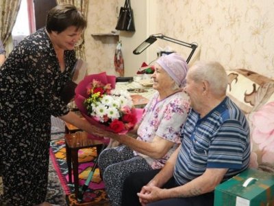 В Уфе семья Халиковых отметила 70-летие совместной жизни