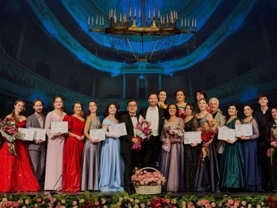 Выпускники Академии вокального искусства Аскара Абдразакова выступили на сцене Башоперы