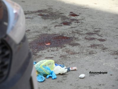 В минздраве Башкирии сообщили о самочувствии раненого полицейского и нападавшего