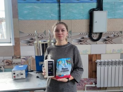 Радий Хабиров рассказал о предпринимательнице, наладившей выпуск стирального экопорошка