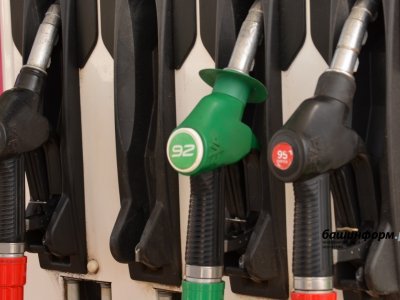 На заправках в Башкирии выросли цены на бензин