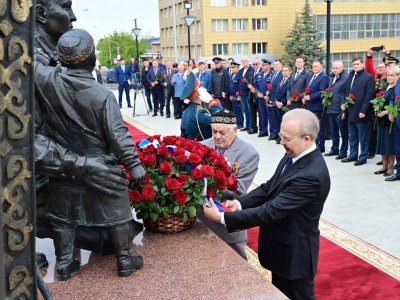 В День памяти и скорби премьер-министр Башкирии напомнил о подвигах погибших соотечественников