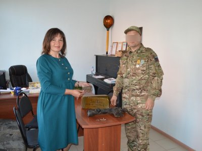 Военнослужащий из Башкирии передал музею экспонаты из зоны СВО