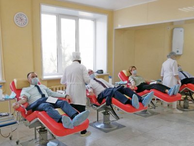 Работники «Транснефть – Урал» помогли пополнить банк крови