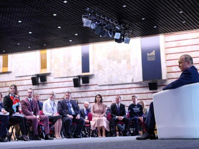Представители Башкирии приняли участие во встрече Владимира Путина с членами Общественной палаты РФ