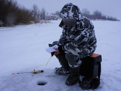 В Уфе рыбаков предупредили об опасности тонкого льда в плюсовую температуру
