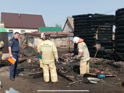 В Башкирии при пожаре в доме сгорели четверо родственников - возбуждено уголовное дело