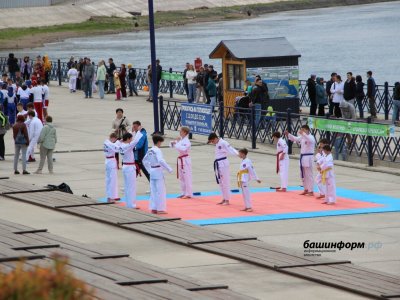 В Уфе на набережной Белой открылся фестиваль спорта, посвящённый Дню России и Дню города