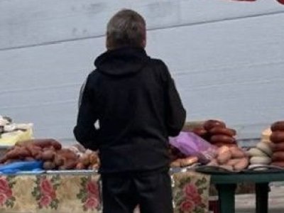 На рынке в Башкирии торговали колбасой без сопроводительных документов