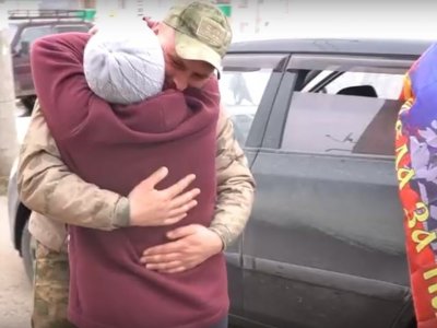 Боец башкирского батальона с позывным «Монах» вернулся из зоны СВО в отпуск - видео