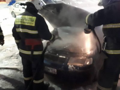 На улице Стерлитамака загорелся автомобиль