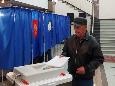 98-летний ветеран Великой Отечественной войны из Башкирии пришел на выборы одним из первых