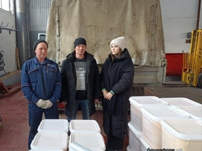 Пчеловод из Башкирии отправил башкирским воинам в зону СВО более одной тонны мёда