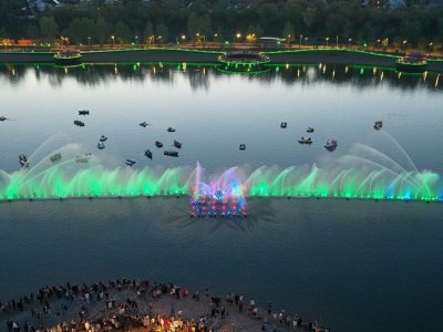 В уфимском парке «Кашкадан» заработал свето-музыкальный фонтан