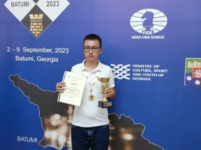 Уфимец Урал Хасанов стал самым молодым гроссмейстером в мире по шахматной композиции