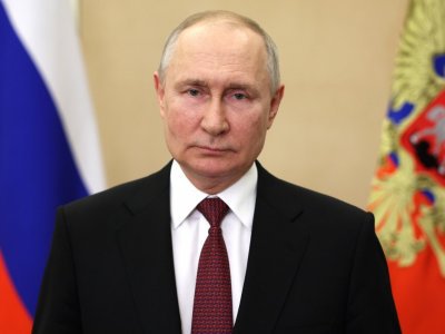 Владимир Путин поздравил медиков России с Днем медицинского работника