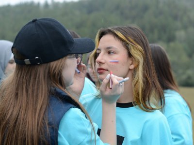 Молодежь Башкирии приняла участие в праздновании Дня флага