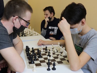 В Уфе для пациентов Республиканской детской больницы открыли шахматный класс