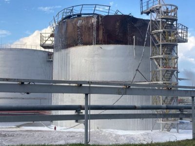 В Туймазинском районе удалось потушить горевший нефтяной резервуар