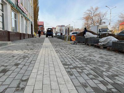 В Уфе завершают ремонт тротуара на улице Свердлова