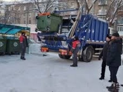 В Башкирии регоператорам поручили регулярно вывозить мусор в новогодние каникулы