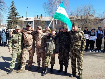 Военнослужащие из Туймазов после отпуска снова отправились в зону СВО