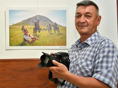 В Уфе открылась юбилейная выставка фотокорреспондента Айрата Нурмухаметова