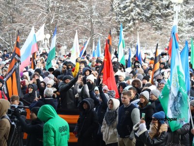 «За победу, за наших!»: жители Башкирии выступают в поддержку участников СВО