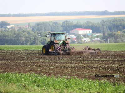 Шаги к будущему урожаю: как аграрии Башкирии начали весенние полевые работы