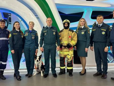 На международной выставке «Россия» работает пес-спасатель Торин из Башкирии