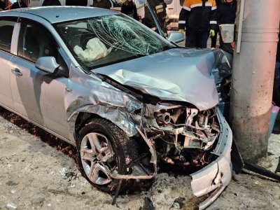 В Башкирии столкнулись Opel Astra и Citroën: пострадали два пешехода и водитель