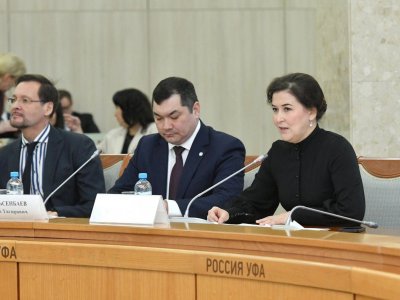 Министр культуры Башкирии призвала муниципалитеты не закрывать библиотеки