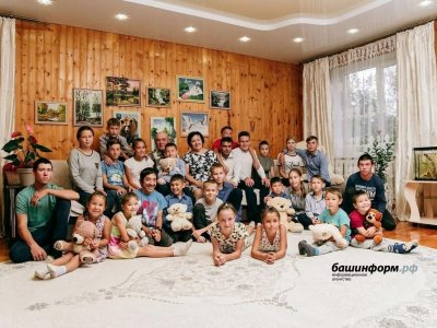 40 детей: Радий Хабиров рассказал об одной из самых больших семей Башкирии