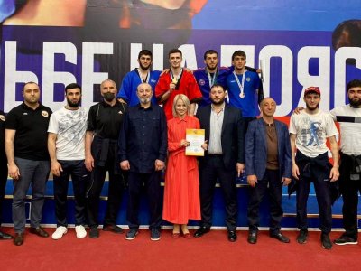 Борцы из Башкирии покорили всероссийский чемпионат в Грозном