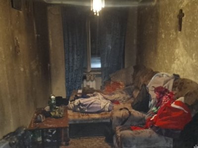 В Башкирии хозяин сгоревшей квартиры попал в реанимацию, жильцов эвакуировали