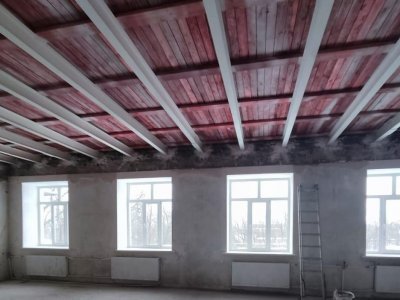 Строители Башкирии завершили ремонт кровли дворца культуры в ЛНР