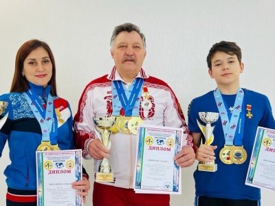 Семья из Башкирии покорила всемирные олимпийские игры по гиревому триатлону