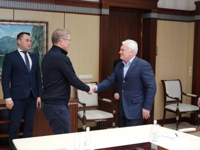 Радий Хабиров встретился с президентом Всероссийской федерации самбо Сергеем Елисеевым