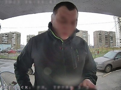Житель Башкирии приставил нож к горлу таксиста и пытался его задушить