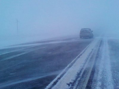Из-за метели и снегопада жителей Башкирии призывают воздержаться от дальних поездок