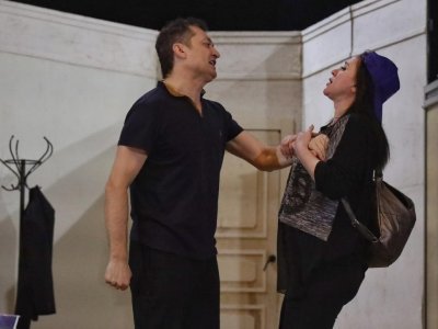 Уфимский театр «Нур» готовит эпатажную комедию «Узелки любви»