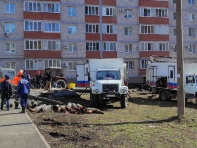 В Уфе устраняют последствия обвала грунта на улице Шмидта