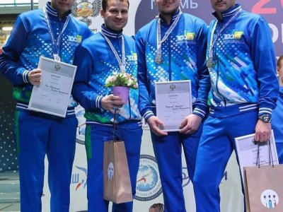 Сборная Башкирии стала серебряным призёром чемпионата России по фехтованию