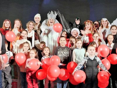 Более 1000 зрителей собрал благотворительный спектакль студии Сбербанка «ТУСЯ» в Стерлитамаке